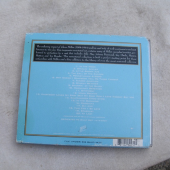 Glenn Miller & His Orchestra Centennial Anthology - Picture 2 of 8